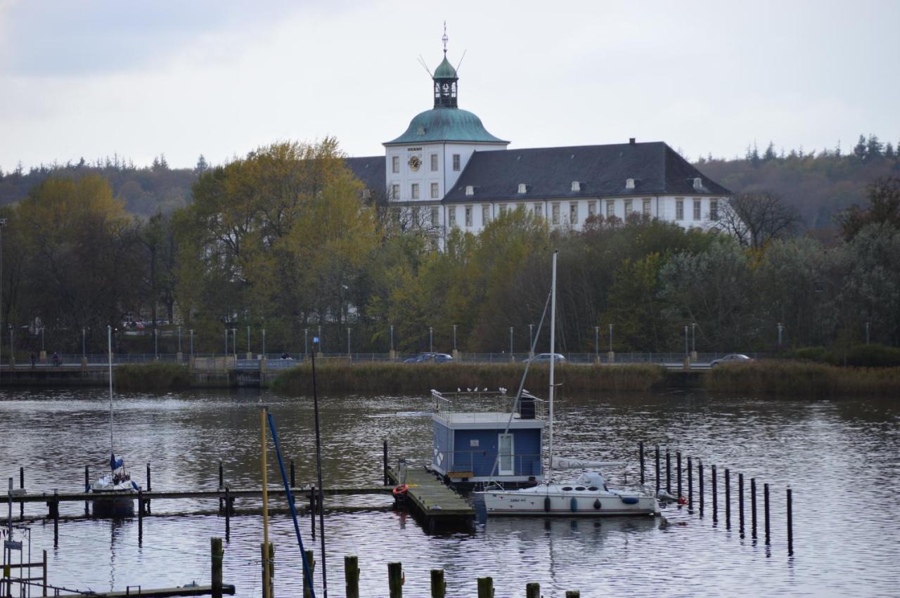 Ferienwohnung Adaro Schleswig Bagian luar foto
